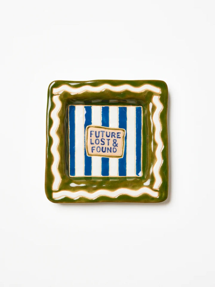LINGO TRAY LOST AND FOUND