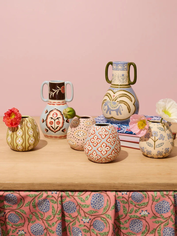 SAMIRA VASE ELEPHANT