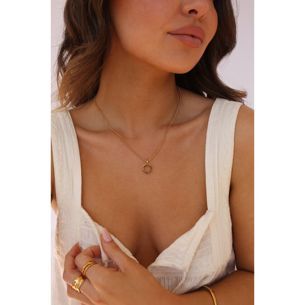 Lily Latch &amp; Lock Chain