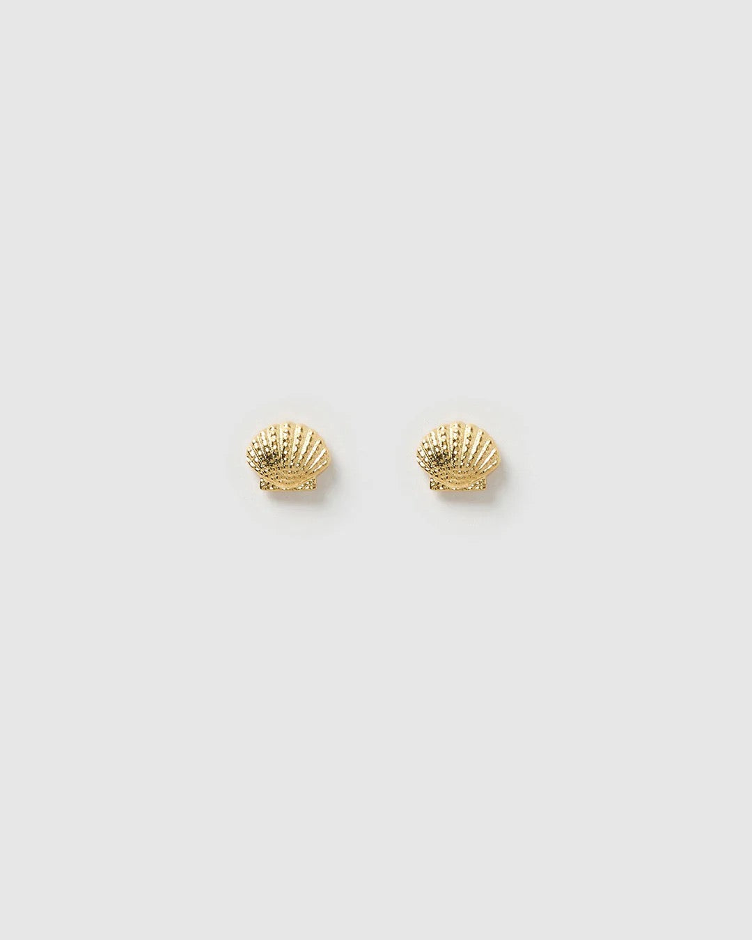 SHELLI GOLD STUDS