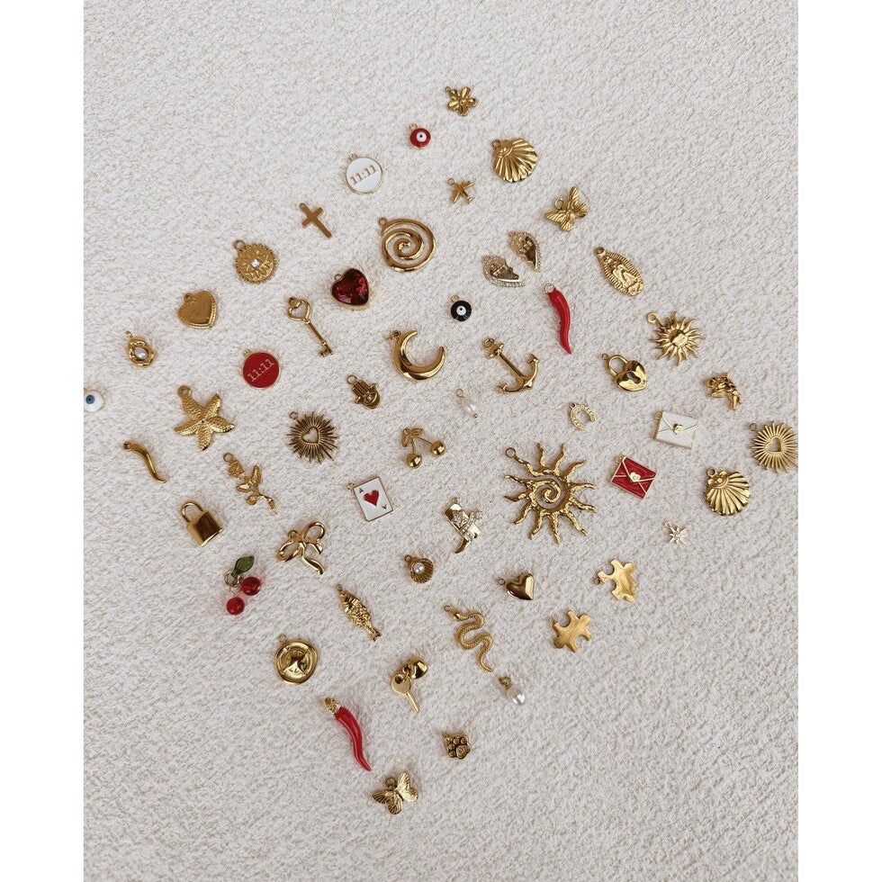 Medium Shell Charm