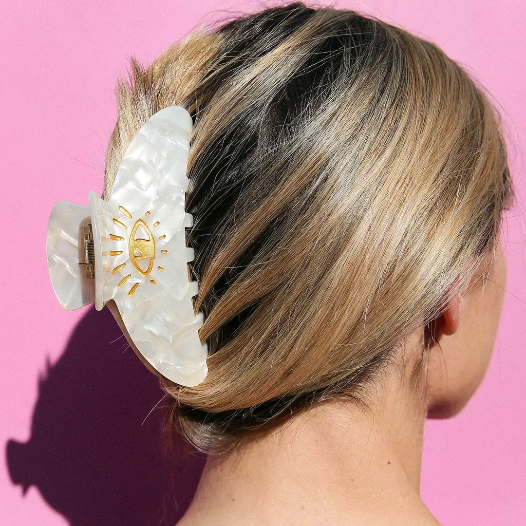 Hair Claw Creamy