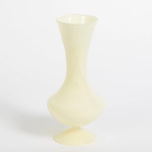 Artemis Milk Glass Vase Ivory