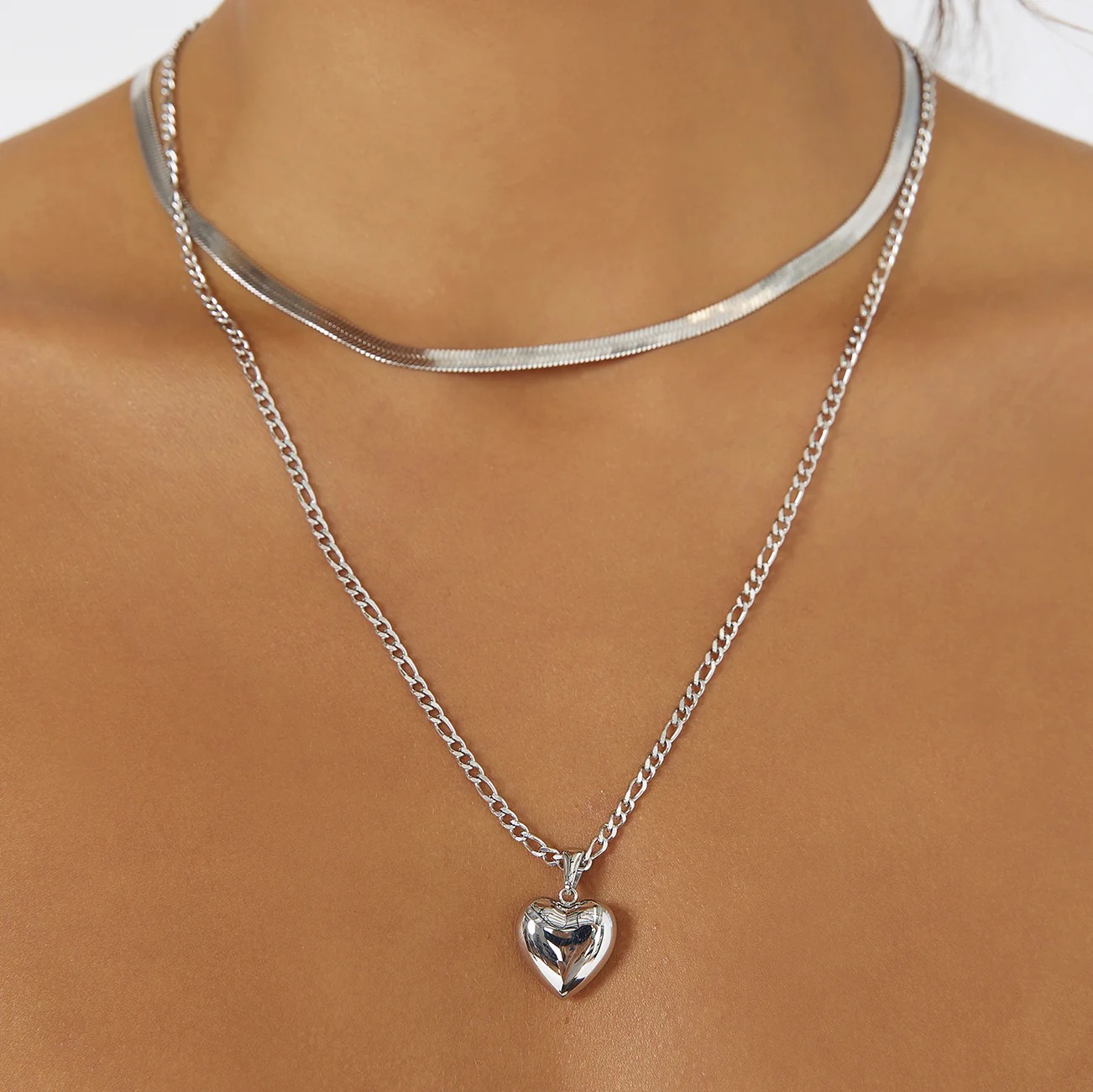 ROSE HEART NECKLACE - SILVER - Image 2