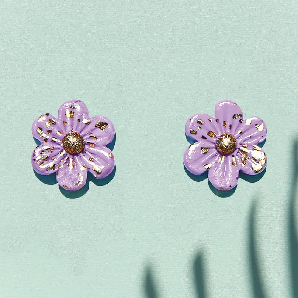 Large Lilac Daisy Studs